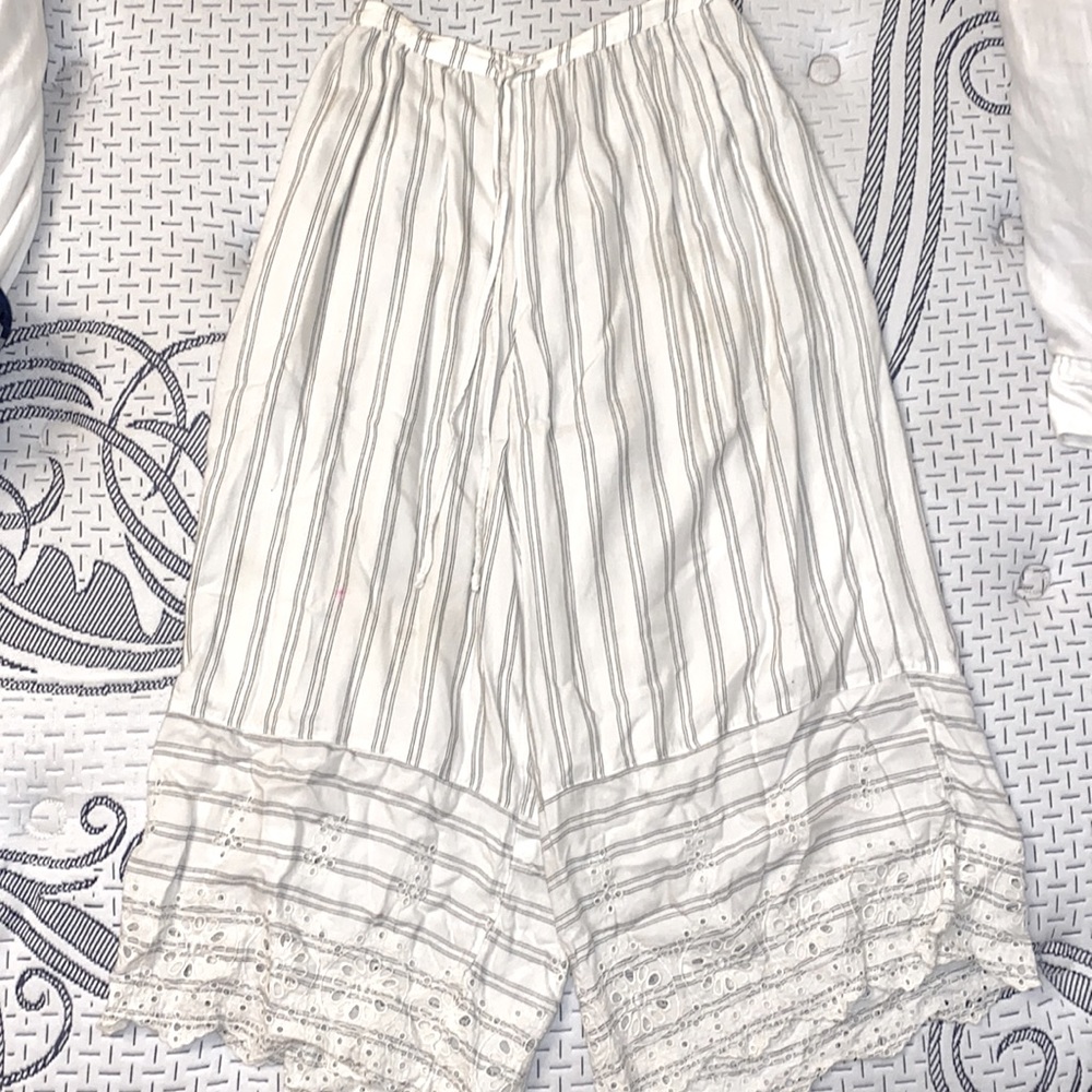 Lace Bottom Flow Pants